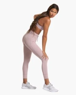 Daily Pocket Legging | Umber 14 Daily Pocket Legging | Umber -Vuori Clothing Store 0003 VW490UMB FA22 W ECOMM DETAIL 7203