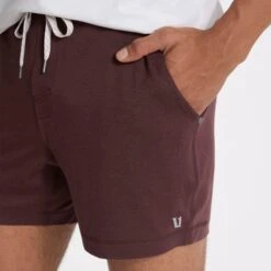 Ponto Short 5" | Chestnut Heather -Vuori Clothing Store 0006 V3005HCH FA22 M ECOMM DETAIL 0514