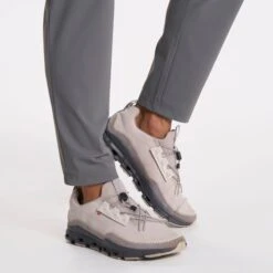 Fleet Pant | Vintage Charcoal -Vuori Clothing Store 0040 V429VCH FA22 M ECOMM DETAIL 0782