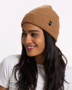 Douglas Beanie | Camel Heather 6 Douglas Beanie | Camel Heather -Vuori Clothing Store 0042 V821CMH 3313