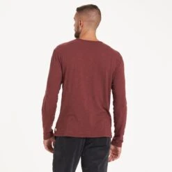 Long-Sleeve Rise Tee | Red Clay -Vuori Clothing Store V1001RCL 1794