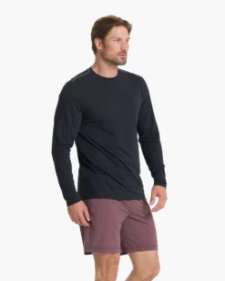 Long Sleeve Current Tech Tee | Black -Vuori Clothing Store V1003BLK 02169