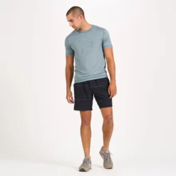 Tradewind Performance Tee | Steel Blue Heather -Vuori Clothing Store V109HSB 4 1de0edd7 cb96 4a2d 8ddc a531f6970770