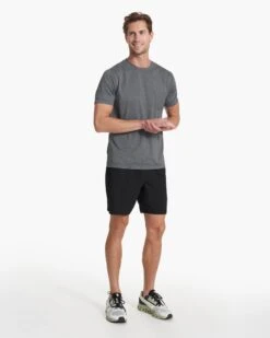 Tradewind Performance Tee | Heather Grey 11 Tradewind Performance Tee | Heather Grey -Vuori Clothing Store V109HTG FA16 M ECOMM TOPS FULL 2352 4x5 1518252d 9f8b 41e3 8202 5c5396004333