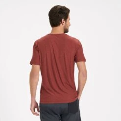 Strato Tech Tee | Red Clay Heather -Vuori Clothing Store V126HRC 3 ebfd40af 2569 4ea5 958f e1bf51d8f475