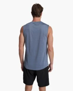 Zephyr Muscle Tee | Light Azure Heather -Vuori Clothing Store V167HLZ SP23 M ECOMM TOPS TOP 1929 1X1 75a5fcfb 5b5b 4461 ab82 d973c53da4a8