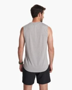 Zephyr Muscle Tee | Heather Grey -Vuori Clothing Store V167HTG 3