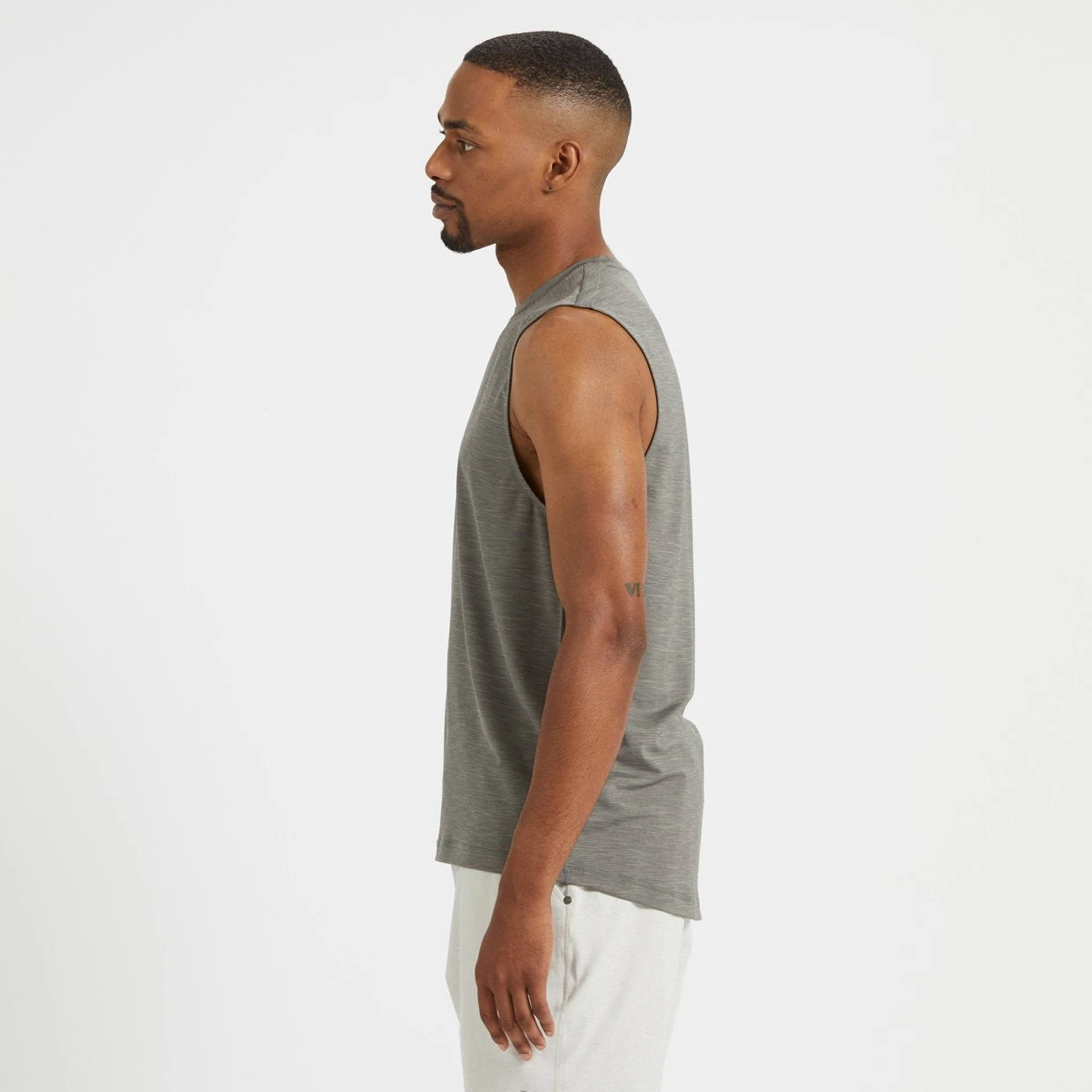 Zephyr Muscle Tee | Charcoal Heather 3 Zephyr Muscle Tee | Charcoal Heather - Image 3