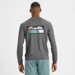 Long-Sleeve Uluwatu Water Tee | Charcoal Heather 9 Long-Sleeve Uluwatu Water Tee | Charcoal Heather -Vuori Clothing Store V171HCC 3