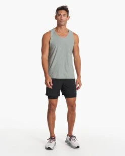 Strato Tech Tank | Stormy Heather -Vuori Clothing Store V173HSR SP23 M ECOMM TOPS FULL 0281 1x1 9ffc02e3 a491 4906 ae71 961810f9d0de