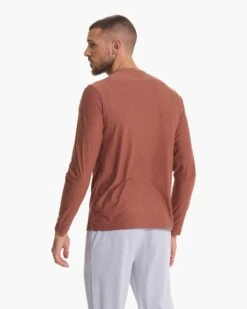 Long Sleeve Strato Tech Tee | Copper Heather -Vuori Clothing Store V178HCO SP23 M ECOMM TOPS TOP 3709 1X1 fe49a0a0 5b0c 42b5 9cf3 160884d71720