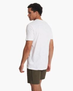 The Rise Tee | White -Vuori Clothing Store V182WHT SP21 M ECOMM TOP 2818