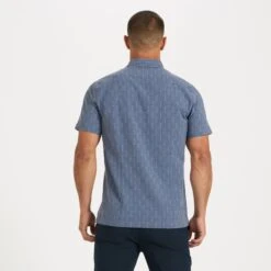 Short-Sleeve Bridge Button Down | Azure Arrows -Vuori Clothing Store V184AZA 3 0867f812 e258 4bc9 a491 01121aa7f766