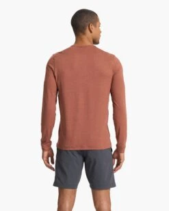 Long Sleeve Ease Performance Henley | Copper Heather -Vuori Clothing Store V194HCO SP23 M ECOMM TOPS TOP 3457 1x1 8783abd7 9afa 45d8 ac0e 641a90f6c61d