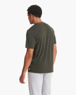 Current Tech Tee | Forest -Vuori Clothing Store V195FOR FA22 M ECOMM TOP 2212