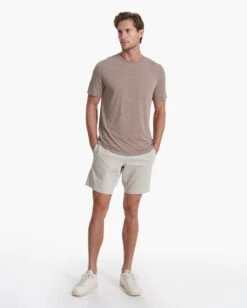 Linear Tech Tee | Walnut -Vuori Clothing Store V196WAL SP23 M ECOMM TOPS TOP 0078 1X1 da6c26d6 6c0f 4468 89c1 4b59ef01eb13