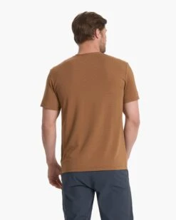 Linear Henley | Rum -Vuori Clothing Store V199RUM FA22 M ECOMM TOPS TOP 2102 1X1 d84513d2 157f 4279 a428 acb315162ea9