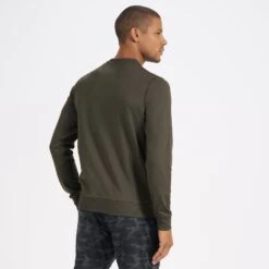 Ponto Performance Crew | Oregano Heather 8 Ponto Performance Crew | Oregano Heather -Vuori Clothing Store V224HOR 3