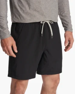 Kore Unlined Short | Black -Vuori Clothing Store V302BLK 1300