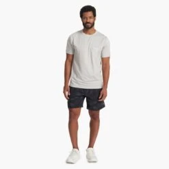 Kore Short | Black Vapor 11 Kore Short | Black Vapor -Vuori Clothing Store V302BVP FA22 M ECOMM FULL 3639