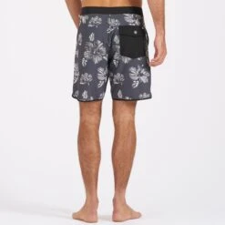Cruise Boardshort | Charcoal Kona -Vuori Clothing Store V314CCK 3
