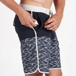 Cruise Boardshort | Navy Wave Block 8 Cruise Boardshort | Navy Wave Block -Vuori Clothing Store V314NWB 3