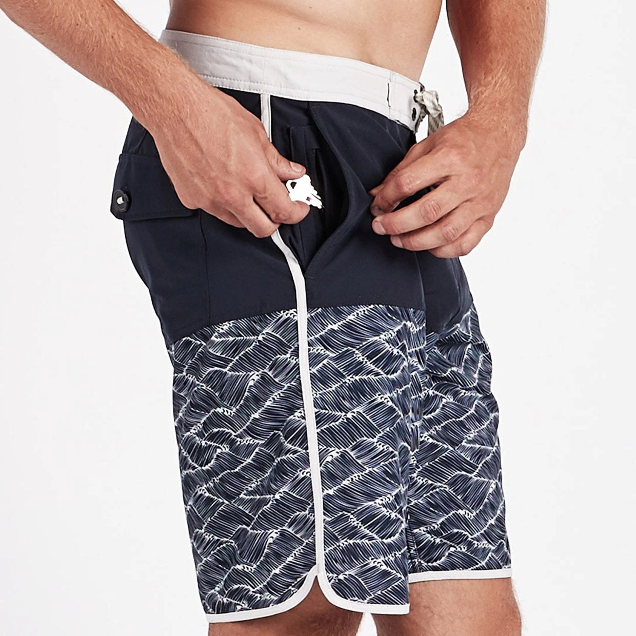 Cruise Boardshort | Navy Wave Block 4 Cruise Boardshort | Navy Wave Block - Image 4