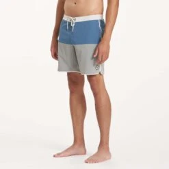 Cruise Boardshort | Pool Blue Colorblock 10 Cruise Boardshort | Pool Blue Colorblock -Vuori Clothing Store V314PCB 0950 667474a2 61c6 45cc 8ed9 d461c295fb4a
