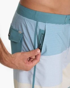 Cruise Boardshort | Sagebrush Wave Stripe -Vuori Clothing Store V314SHW SP23 M ECOMM BOARDSHORTS DETAIL 5436 1x1 32ac729a 7f2e 4c22 9a30 3b104ba318f1