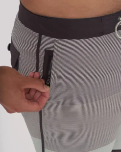 Cruise Boardshort | Smoke Wave Stripe -Vuori Clothing Store V314SMW 2680