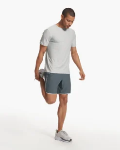 Banks Short | Lake Engineered Stripe -Vuori Clothing Store V330LES FA23 M ECOMM SHORTS FULL 3