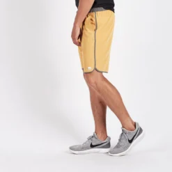 Banks Short | Saffron Linen Texture 7 Banks Short | Saffron Linen Texture -Vuori Clothing Store V330TLS 2