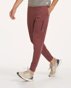 Sunday Performance Jogger | Russet Heather 10 Sunday Performance Jogger | Russet Heather -Vuori Clothing Store V3416HRT 2769 6ee87e74 000b 4309 ae73 86a618f2db94