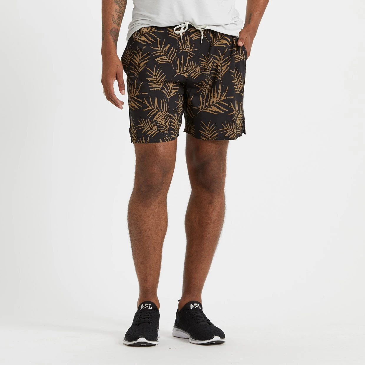 Trail Short | Black Floating Palm 2 Trail Short | Black Floating Palm - Image 2