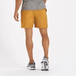 Trail Short | Dark Golden -Vuori Clothing Store V341DGL 3 02d54472 8880 430a 927a 55420f3c65a8