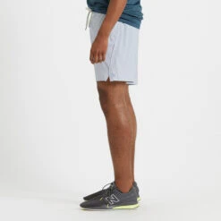 Trail Short | Light Heather Grey -Vuori Clothing Store V341LHG 2