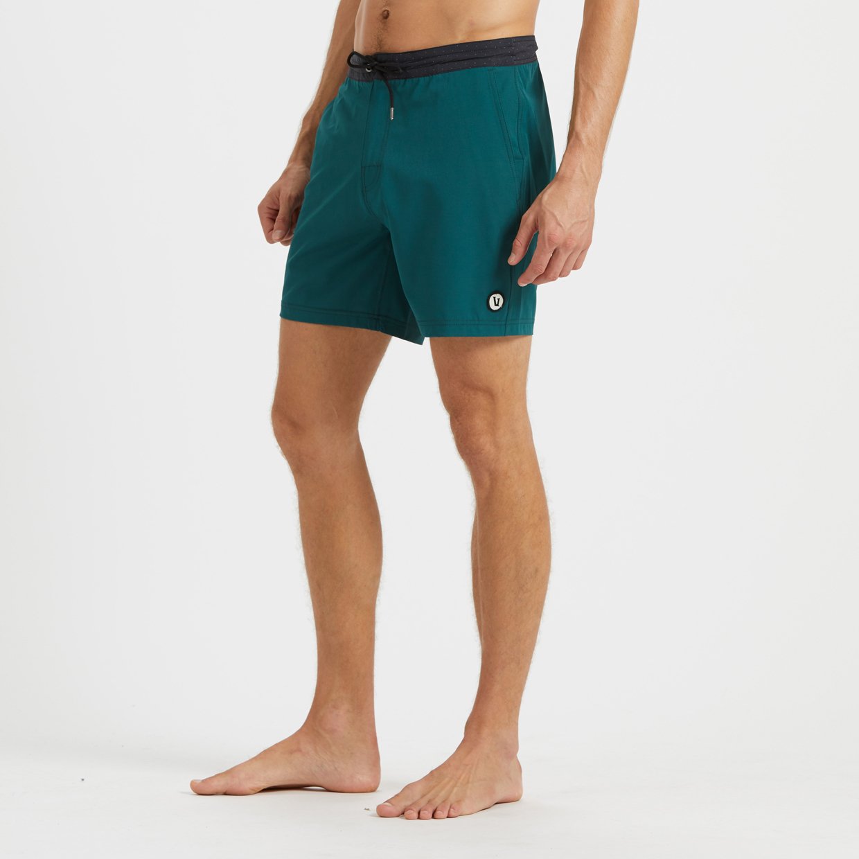 Front Page -Vuori Clothing Store V359PAL 1 1