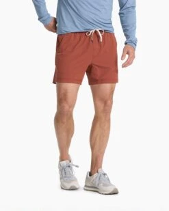 Kore Short 5" | Dark Penny -Vuori Clothing Store V367DKP FA22 M ECOMM 03611 BOTTOM