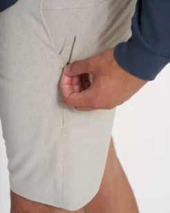 Aim Short | Khaki -Vuori Clothing Store V368KHK 2783 c9573186 b317 4ac5 80fe 605d3e70db40