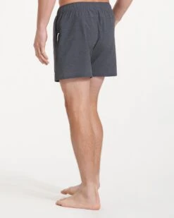 Cape Short | Black -Vuori Clothing Store V369BLK 3142