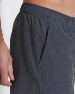 Cape Short | Black -Vuori Clothing Store V369BLK SP22 M ECOMM SHORTS DETAIL 3154 4x5 1473f6eb 4ce4 4f45 aa3d 2787a15aec5a