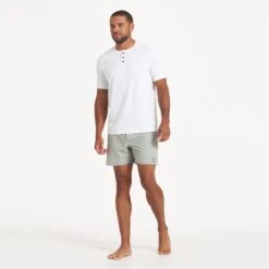 Cape Short | Eucalyptus -Vuori Clothing Store V369EUC 1963