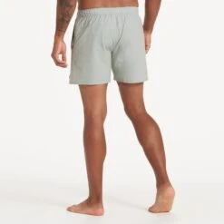 Cape Short | Eucalyptus -Vuori Clothing Store V369EUC 2024