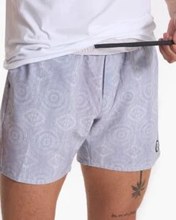 Cape Short | Platinum Fresco -Vuori Clothing Store V369PLF SP23 M ECOMM SHORTS DETAIL 6306 1x1 a603f769 534b 4c0b a000 be9facb52708