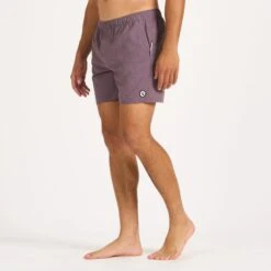 Cape Short | Smoked Plum 8 Cape Short | Smoked Plum -Vuori Clothing Store V369SPM 2 f55d465c ce1d 4c72 bd0a 82ad63850239
