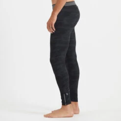 Limitless Compression Tight | Black Camo -Vuori Clothing Store V373BCM 2