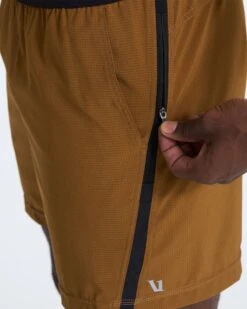 Draft Short | Caramel -Vuori Clothing Store V375CAR 03309 8a7078c2 b2ab 4729 bc5c 358f280e3c0e