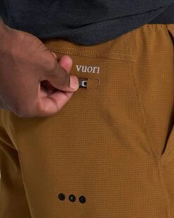 Draft Short | Caramel -Vuori Clothing Store V375CAR 03315