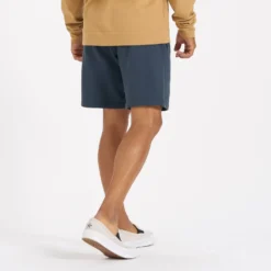 Vital Short | Indigo 6 Vital Short | Indigo -Vuori Clothing Store V378IND 3 12b06e76 5437 42da b23b 11389f1be36e