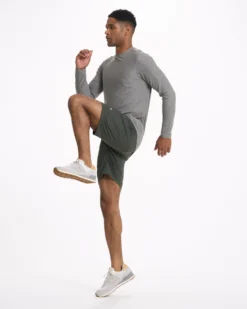 Sunday Performance Short | Forest Heather 15 Sunday Performance Short | Forest Heather -Vuori Clothing Store V381HFO FA22 M ECOMM 08148